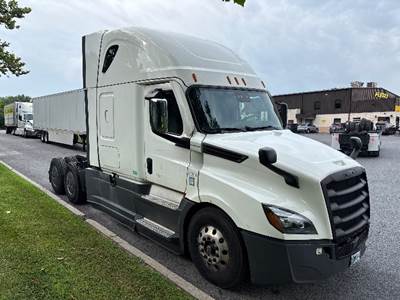 Freightliner Cascadia 126 Sleeper Semi Truck - 72" Integral Sleeper, 455HP, 12 Speed Automatic