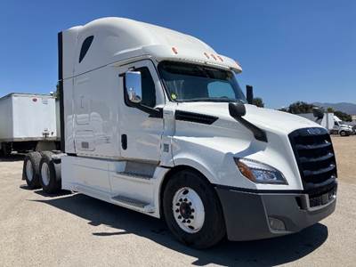 Freightliner Cascadia 126 Sleeper Semi Truck - 72" Integral Sleeper, 455HP, 12 Speed Automatic