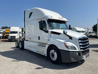 Freightliner Cascadia 126 Sleeper Semi Truck - 72" Integral Sleeper, 455HP, 12 Speed Automatic