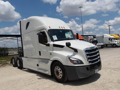 Freightliner Cascadia 126 Sleeper Semi Truck - 72" Integral Sleeper, 400HP