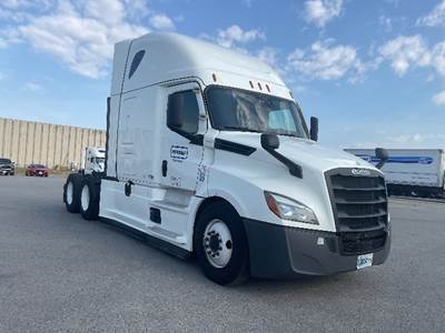 Freightliner Cascadia 126 Sleeper Semi Truck - 72" Integral Sleeper, 455HP, 12 Speed Automatic