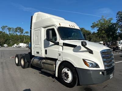 Freightliner Cascadia 126 Sleeper Semi Truck - 48" Integral Sleeper, 455HP, 12 Speed Automatic