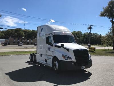 Freightliner Cascadia 126 Sleeper Semi Truck - 72" Integral Sleeper, 455HP, 12 Speed Automatic