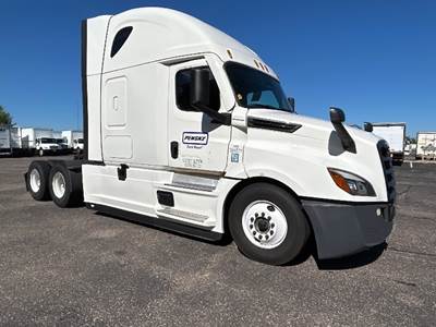 Freightliner Cascadia 126 Sleeper Semi Truck - 72" Integral Sleeper, 455HP, 12 Speed Automatic