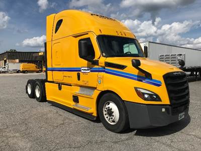 Freightliner Cascadia 126 Sleeper Semi Truck - 72" Integral Sleeper, 455HP, 12 Speed Automatic