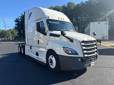 Freightliner Cascadia 126 Sleeper Semi Truck - 72" Integral Sleeper, 455HP, 12 Speed Automatic
