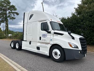 Freightliner Cascadia 126 Sleeper Semi Truck - 72" Integral Sleeper, 455HP, 12 Speed Automatic