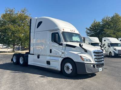 Freightliner Cascadia 126 Sleeper Semi Truck - 72" Integral Sleeper, 455HP, 12 Speed Automatic