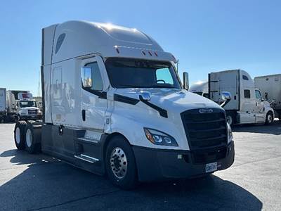 Freightliner Cascadia 126 Sleeper Semi Truck - 72" Integral Sleeper, 455HP, 12 Speed Automatic