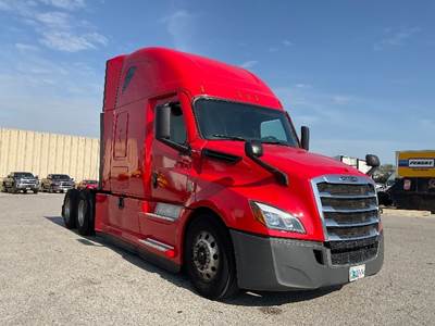 Freightliner Cascadia 126 Sleeper Semi Truck - 72" Integral Sleeper, 455HP, 12 Speed Automatic