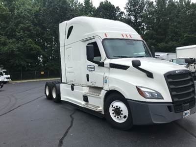 Freightliner Cascadia 126 Sleeper Semi Truck - 72" Integral Sleeper, 455HP, 12 Speed Automatic