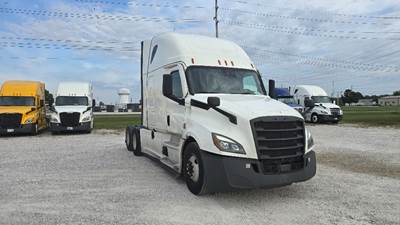 Freightliner Cascadia 126 Sleeper Semi Truck - 72" Integral Sleeper, 455HP, 12 Speed Automatic