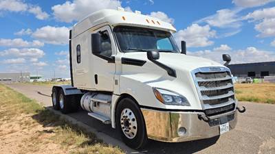 Freightliner Cascadia 126 Sleeper Semi Truck - 60" Integral Sleeper, 455HP, 12 Speed Automatic