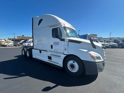Freightliner Cascadia 126 Sleeper Semi Truck - 72" Integral Sleeper, 455HP, 12 Speed Automatic