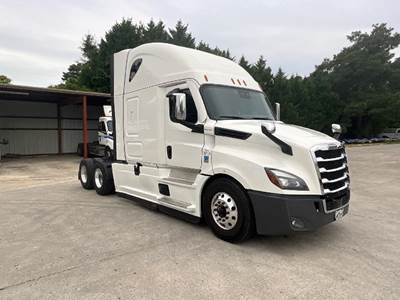Freightliner Cascadia 126 Sleeper Semi Truck - 72" Integral Sleeper, 455HP, 12 Speed Automatic