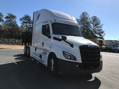 Freightliner Cascadia 126 Sleeper Semi Truck - 72" Integral Sleeper, 455HP, 12 Speed Automatic