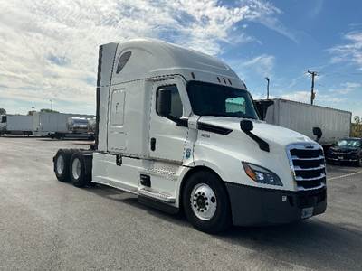 Freightliner Cascadia 126 Sleeper Semi Truck - 72" Integral Sleeper, 455HP, 12 Speed Automatic