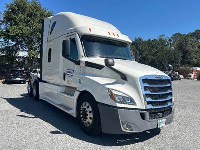 Freightliner Cascadia 126 Sleeper Semi Truck - 72" Integral Sleeper, 505HP, 12 Speed Automatic