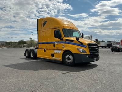 Freightliner Cascadia 126 Sleeper Semi Truck - 72" Integral Sleeper, 455HP, 12 Speed Automatic