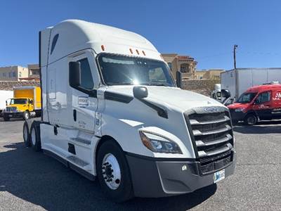 Freightliner Cascadia 126 Sleeper Semi Truck - 72" Integral Sleeper, 455HP, 12 Speed Automatic