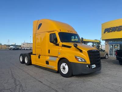 Freightliner Cascadia 126 Sleeper Semi Truck - 72" Integral Sleeper, 455HP, 12 Speed Automatic