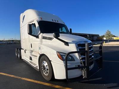Freightliner Cascadia 126 Sleeper Semi Truck - 72" Integral Sleeper, 455HP, 12 Speed Automatic