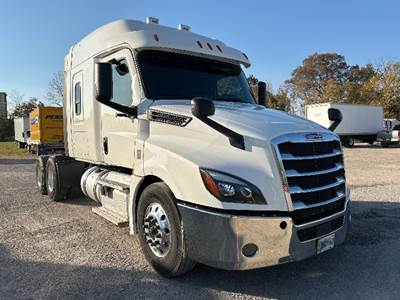 Freightliner Cascadia 126 Sleeper Semi Truck - 60" Integral Sleeper, 455HP, 12 Speed Automatic