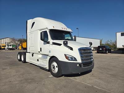Freightliner Cascadia 126 Sleeper Semi Truck - 72" Integral Sleeper, 455HP, 12 Speed Automatic