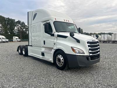 Freightliner Cascadia 126 Sleeper Semi Truck - 72" Integral Sleeper, 400HP, 12 Speed Automatic