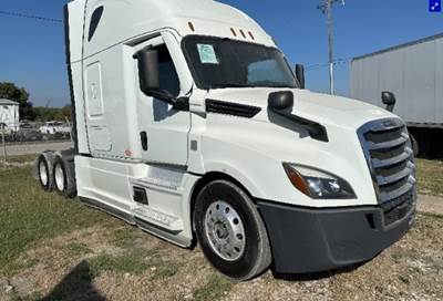 Freightliner Cascadia 126 Sleeper Semi Truck - 72" Integral Sleeper, 400HP, 12 Speed Automatic