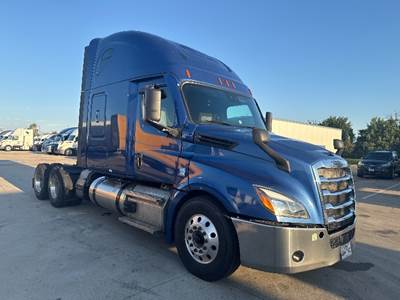 Freightliner Cascadia 126 Sleeper Semi Truck - 72" Integral Sleeper, 455HP, 12 Speed Automatic