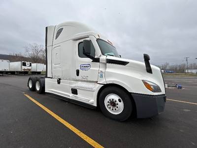 Freightliner Cascadia 126 Sleeper Semi Truck - 72" Integral Sleeper, 455HP, 12 Speed Automatic