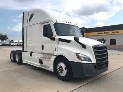 Freightliner Cascadia 126 Sleeper Semi Truck - 72" Integral Sleeper, 455HP, 12 Speed Automatic