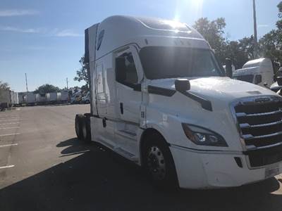 Freightliner Cascadia 126 Sleeper Semi Truck - 72" Integral Sleeper, 455HP, 12 Speed Automatic