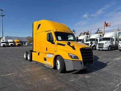 Freightliner Cascadia 126 Sleeper Semi Truck - 72" Integral Sleeper, 455HP, 12 Speed Automatic