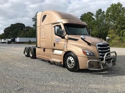 Freightliner Cascadia 126 Sleeper Semi Truck - 72" Integral Sleeper, 455HP, 12 Speed Automatic