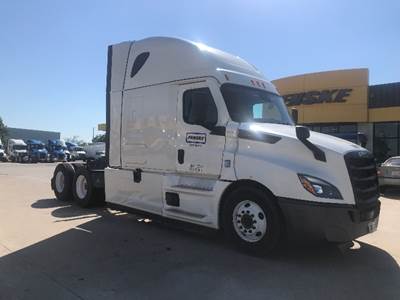 Freightliner Cascadia 126 Sleeper Semi Truck - 72" Integral Sleeper, 455HP, 12 Speed Automatic