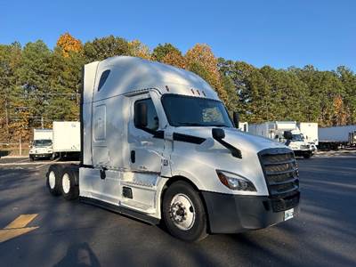 Freightliner Cascadia 126 Sleeper Semi Truck - 72" Integral Sleeper, 455HP, 12 Speed Automatic