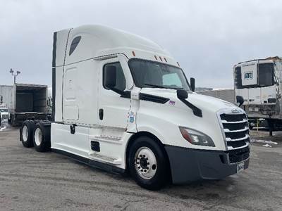 Freightliner Cascadia 126 Sleeper Semi Truck - 72" Integral Sleeper, 455HP, 12 Speed Automatic