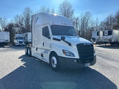 Freightliner Cascadia 126 Sleeper Semi Truck - 72" Integral Sleeper, 455HP, 12 Speed Automatic