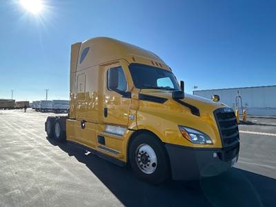 Freightliner Cascadia 126 Sleeper Semi Truck - 72" Integral Sleeper, 455HP, 12 Speed Automatic