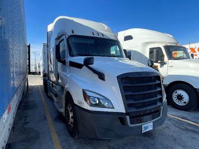 Freightliner Cascadia 126 Sleeper Semi Truck - 72" Integral Sleeper, 455HP, 12 Speed Automatic