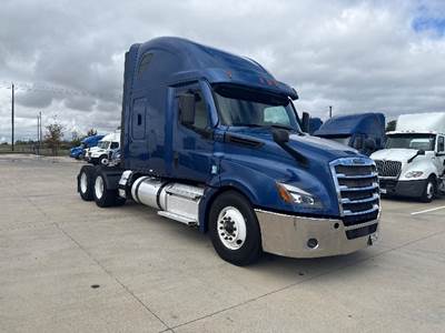 Freightliner Cascadia 126 Sleeper Semi Truck - 72" Integral Sleeper, 455HP, 12 Speed Automatic