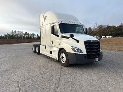 Freightliner Cascadia 126 Sleeper Semi Truck - 72" Integral Sleeper, 455HP, 12 Speed Automatic