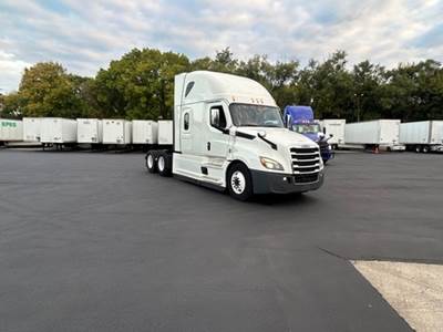 Freightliner Cascadia 126 Sleeper Semi Truck - 72" Integral Sleeper, 455HP, 12 Speed Automatic