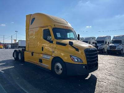 Freightliner Cascadia 126 Sleeper Semi Truck - 72" Integral Sleeper, 455HP, 12 Speed Automatic