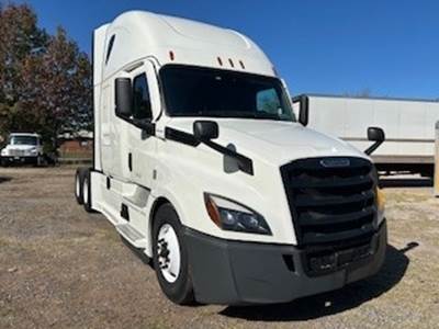 Freightliner Cascadia 126 Sleeper Semi Truck - 72" Integral Sleeper, 455HP, 12 Speed Automatic