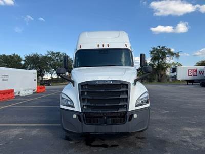 Freightliner Cascadia 126 Sleeper Semi Truck - 72" Integral Sleeper, 455HP, 12 Speed Automatic