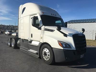 Freightliner Cascadia 126 Sleeper Semi Truck - 72" Integral Sleeper, 455HP, 12 Speed Automatic