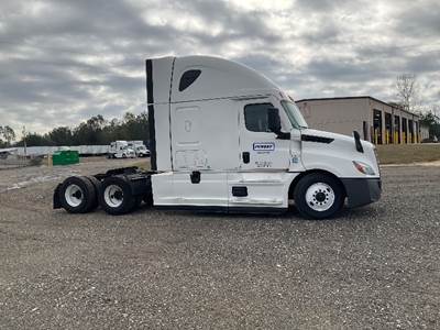 Freightliner Cascadia 126 Sleeper Semi Truck - 72" Integral Sleeper, 455HP, 12 Speed Automatic